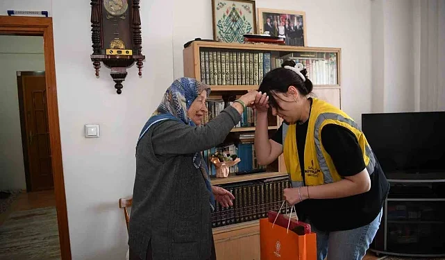 Samsun’da Anneler Günü’nde anlamlı ziyaret