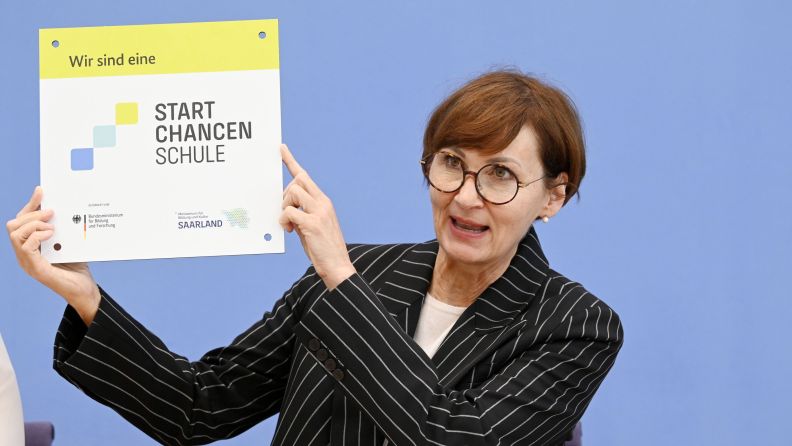 Bettina Stark-Watzinger Startchancen