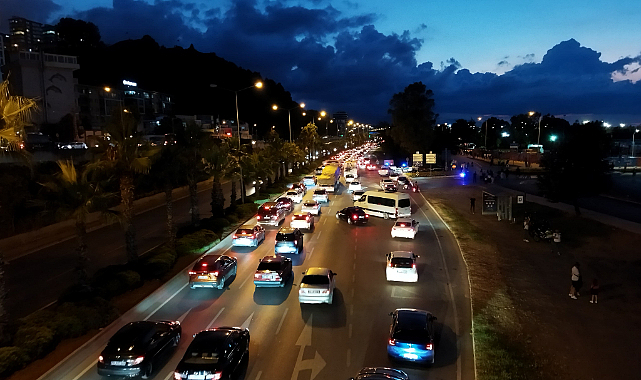 Samsun’da trafiğe kayıtlı 500 bin araç var