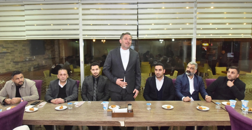 Tekkeköy Belediye Başkanı Mustafa Candal, Milad İşadamları Dernek üyeleriyle bir araya geldi