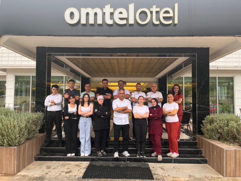 YENİ YÜZÜYLE OMTEL OTEL MİSAFİRLERİNİ AĞIRLAMAYA HAZIR