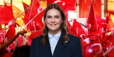 İmren Nilay Tüfekçi'nin Siyaset Labirenti